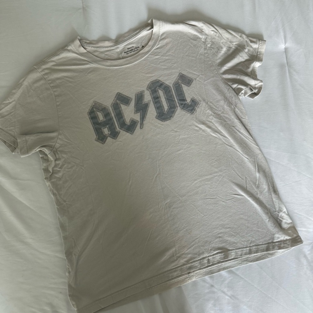 Abercrombie & Fitch AC/DC Cream Tee - Picture 2 of 6